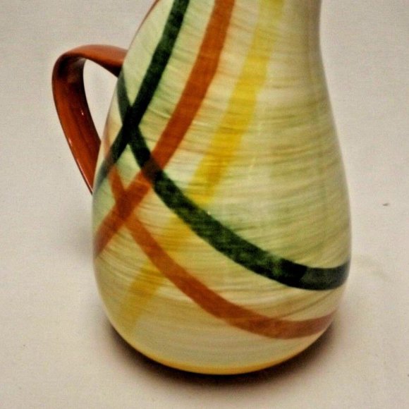 Vernonware Homespun Hand Painted Under Glaze 7 1/2" Salad Plate & 32 oz. Pitcher - Picture 8 of 13